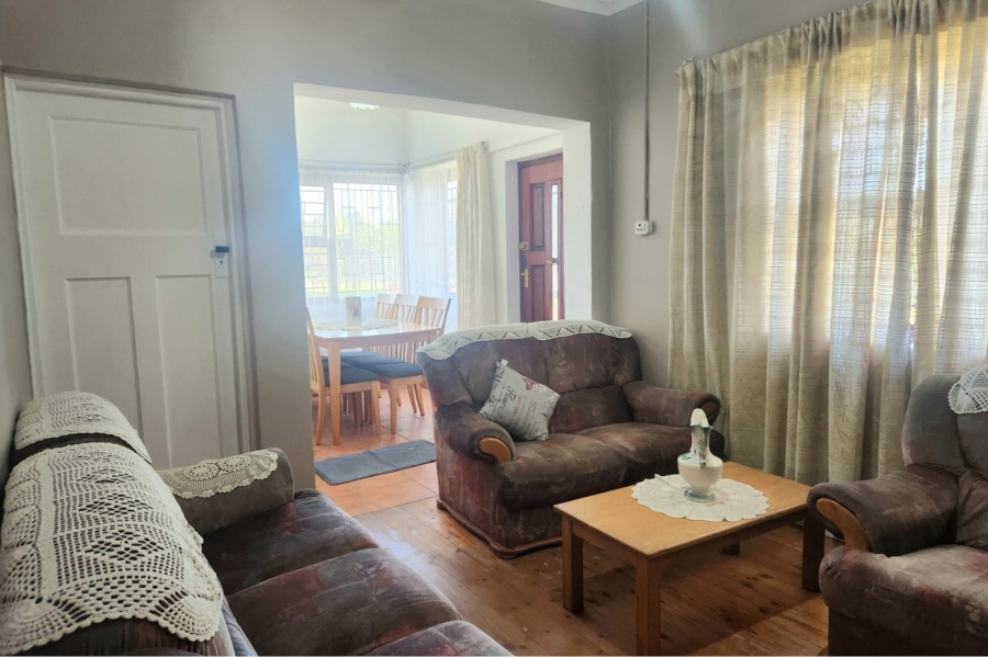 3 Bedroom Property for Sale in Ruyterwacht Western Cape